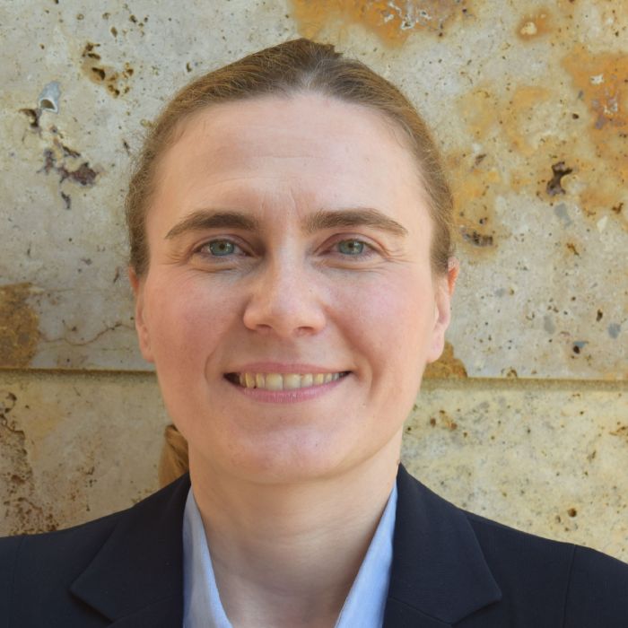 Dr. Silvia Richter